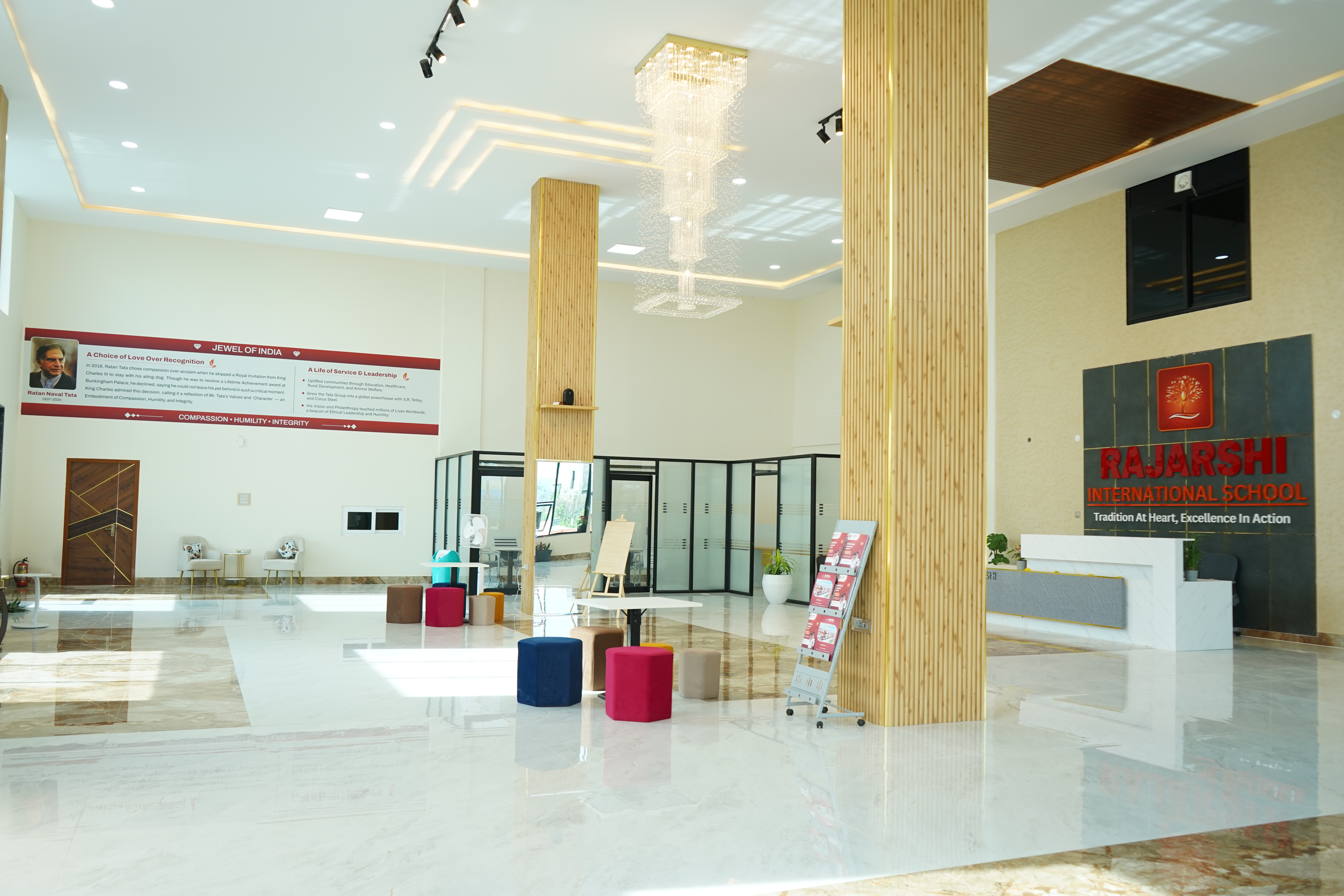 Thumbnail of graduation ceremony